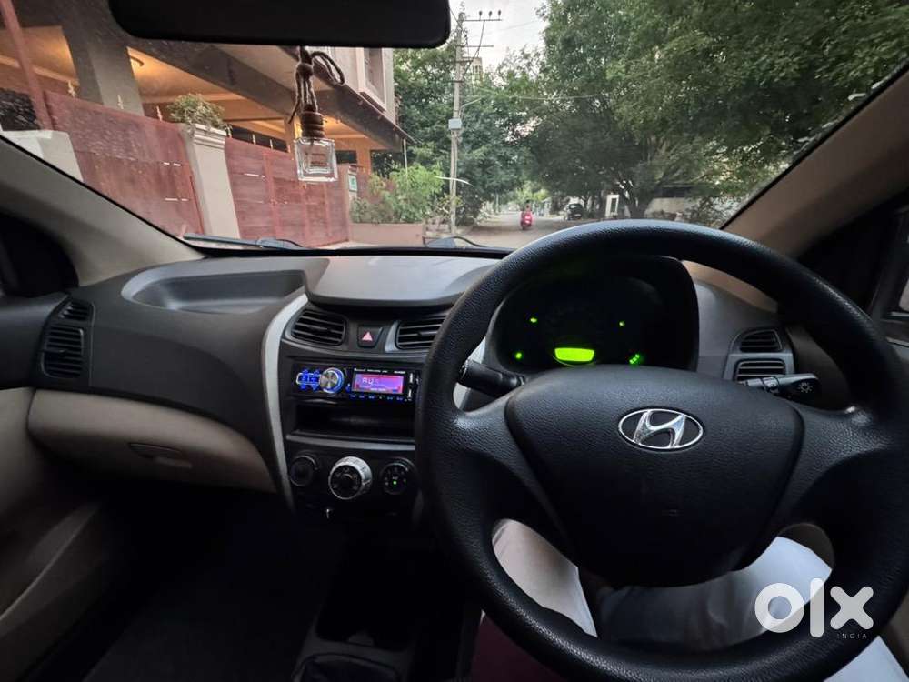 Hyundai With Petrol 2012