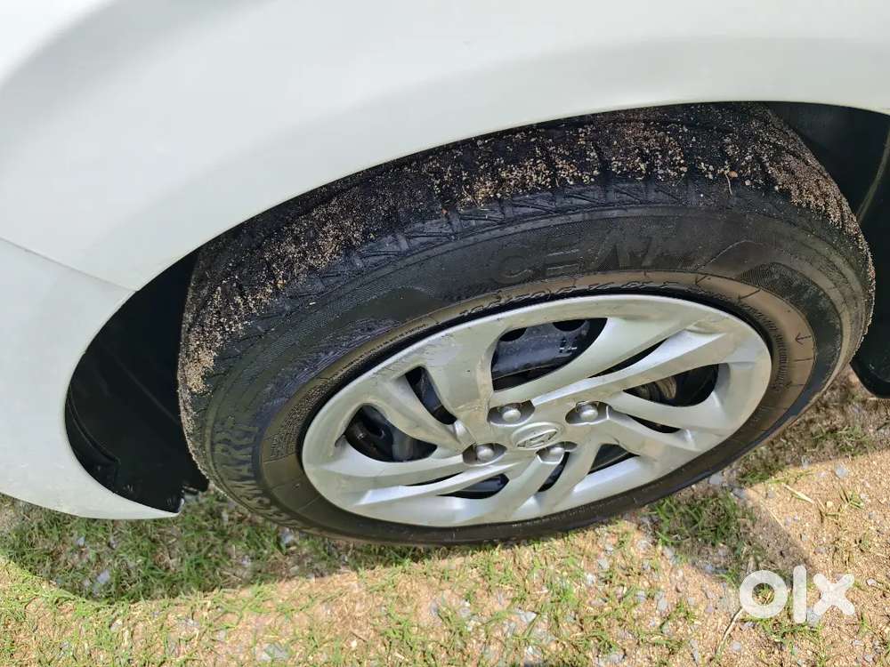 Hyundai Aura S 2022 Petrol Manual