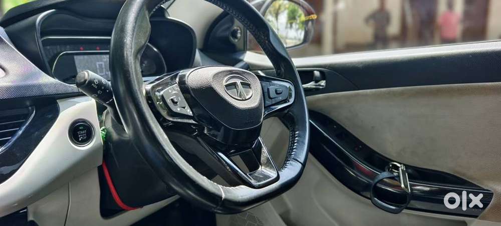 Tata Nexon 1.5 Revotorq Xza Plus S Amt, 2021, Diesel