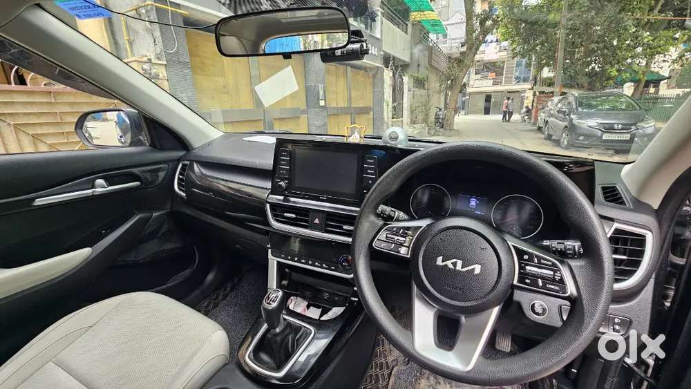 Kia Seltos, Vip Number, Sunroof, Imt In Mint Condition (2022 Model)