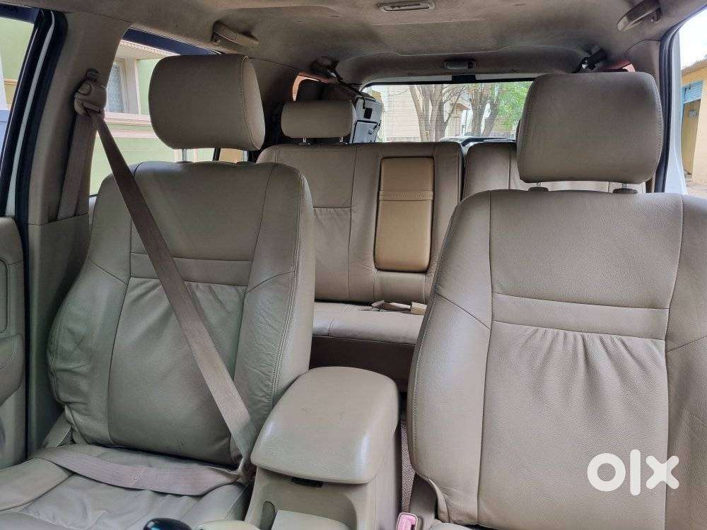 Toyota Fortuner 3.0 4x4 Manual, 2012