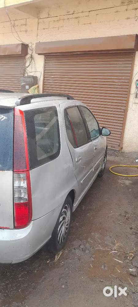 Arjunt Sell Old Luxurious Car Moving Out Sell Strong Tata