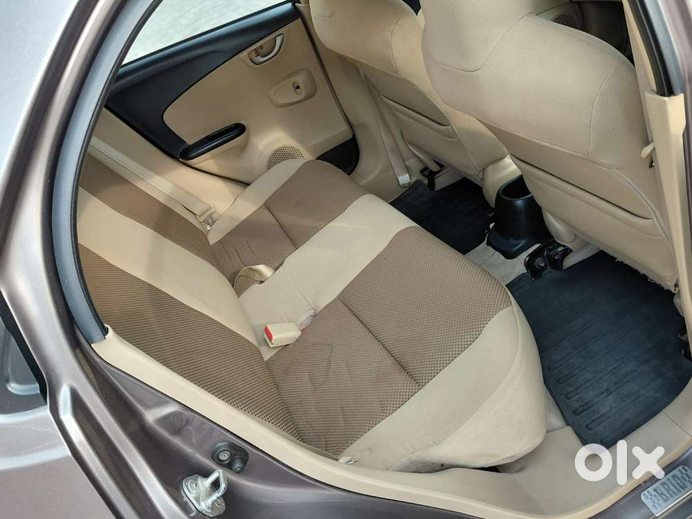 Honda Brio 2013-2016 Vx At, 2015, Petrol