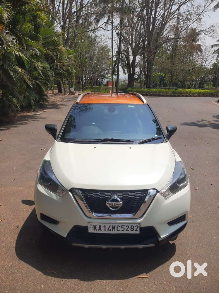 Nissan Kicks Xv Premium (o) 2019 Dual Tone   Diesel Well Maintained
