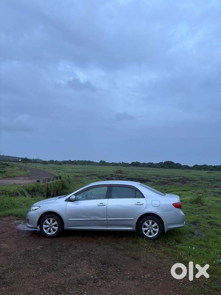 Toyota Corolla Altis 2010 Petrol 91990 Km Driven