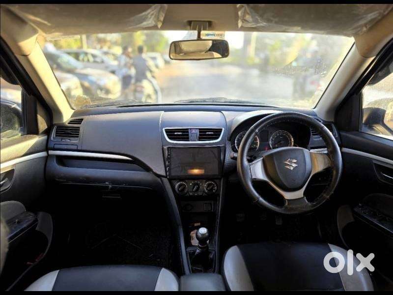 Maruti Suzuki Swift Vxi Abs Bsiv, 2017, Petrol