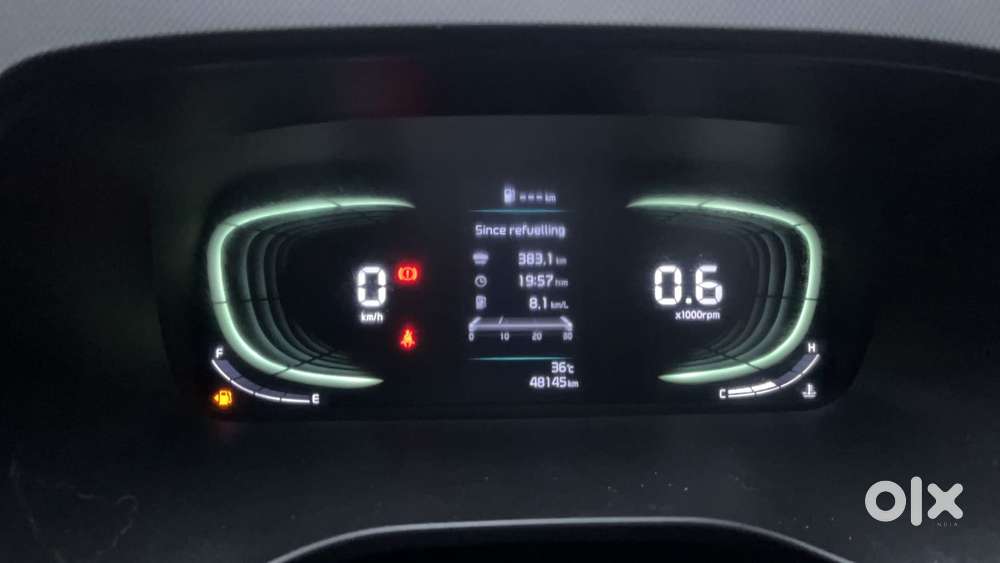 Kia Carens 1.4 Prestige Plus Turbo 7 Str, 2022, Petrol