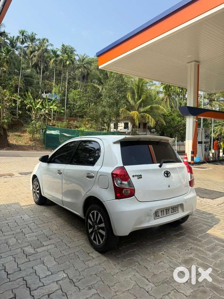 Toyota Etios Liva Vxd 2016
