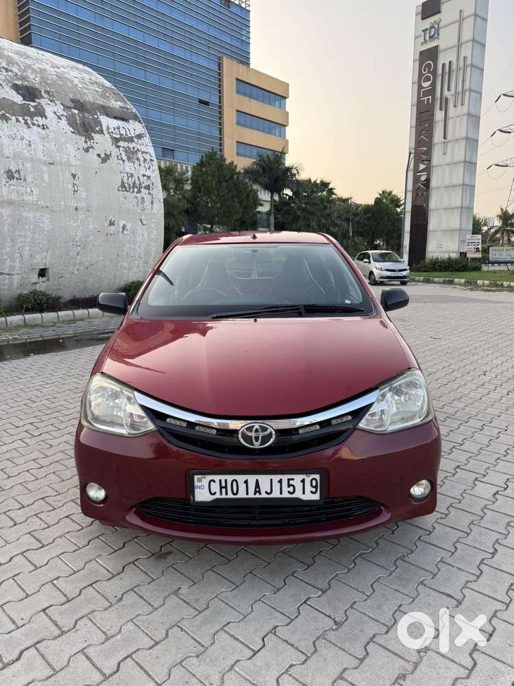 Toyota Etios Liva 1.2 Vx Dual Tone, 2011, Petrol