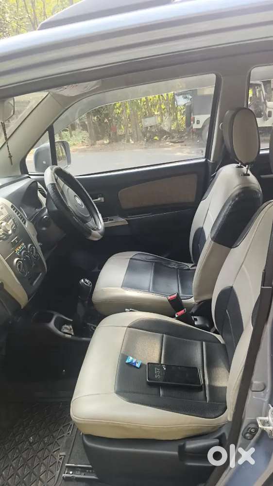 Maruti Suzuki Wagon R 2013 Petrol Well Maintained
