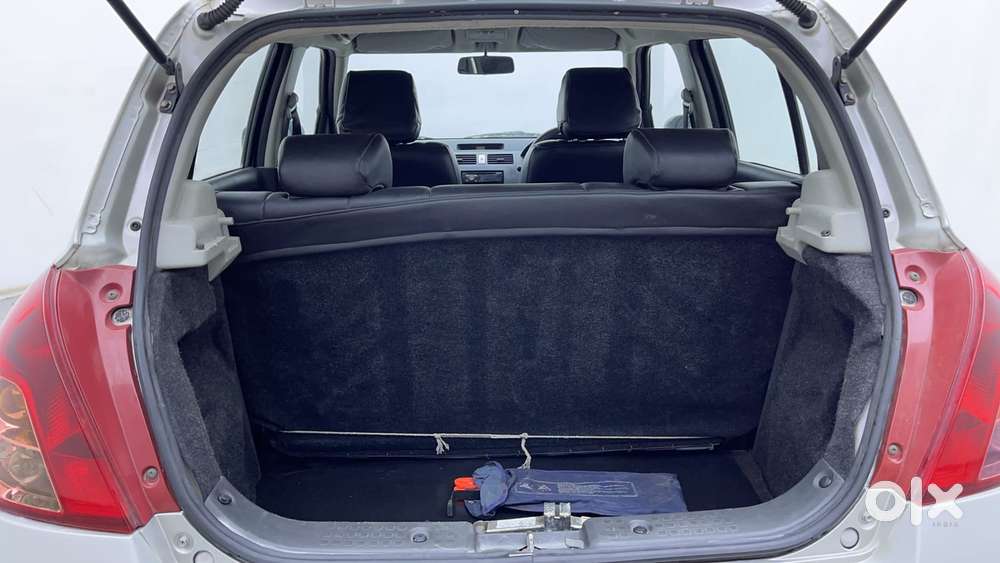 Maruti Suzuki Swift 2004-2010 Vxi Bsiv, 2011, Petrol