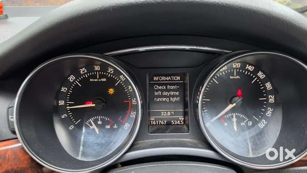 Superb 2013 Diesel Automatic