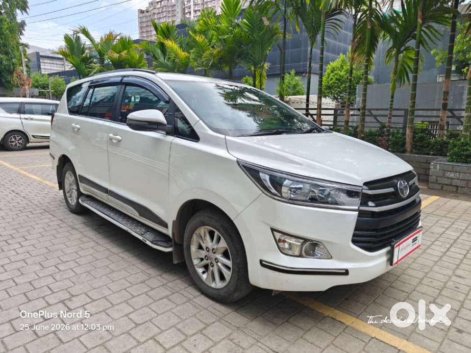 Toyota Innova Crysta 2.4 G Mt 8s, 2020, Diesel
