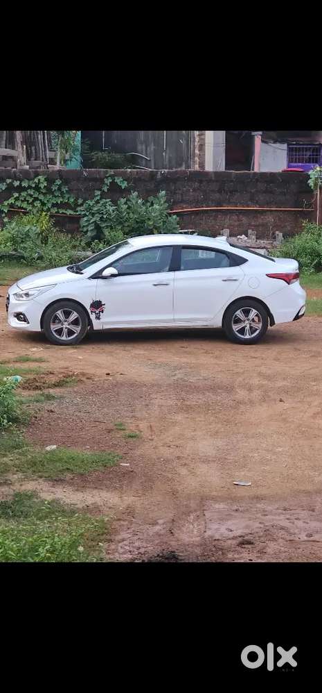 Hyundai Verna 2019 Petrol 52000 Km Driven