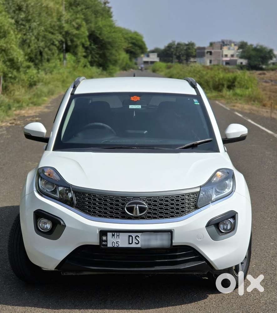 Tata Nexon 1.2 Revotron Xza Plus Dualtone, 2018, Diesel