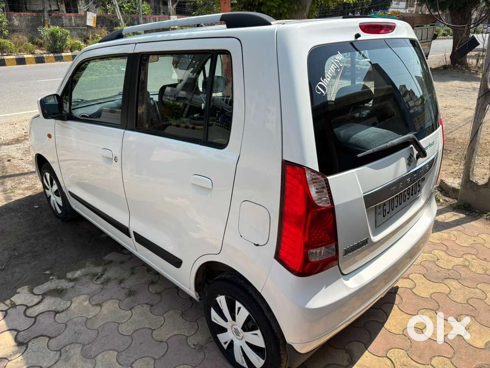 Maruti Suzuki Wagon R Vxi Abs Airbag