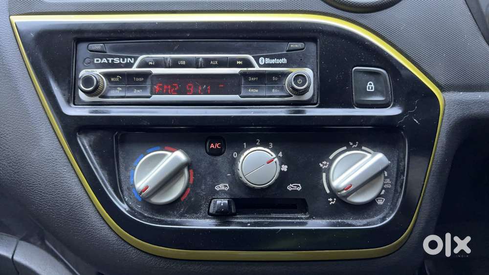 Datsun Redigo Gold Limited Edition, 2017, Petrol