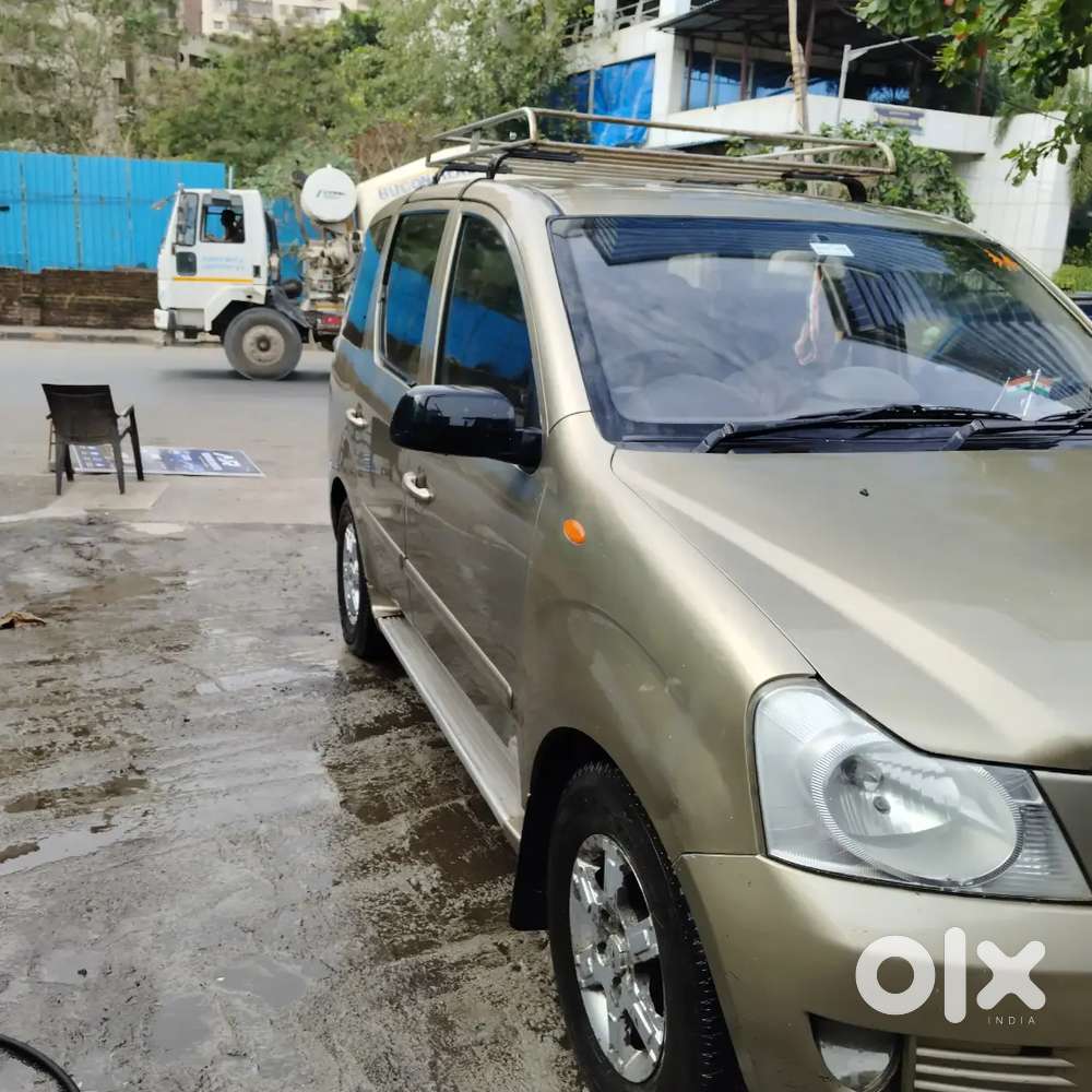 Mahindra Xylo E8