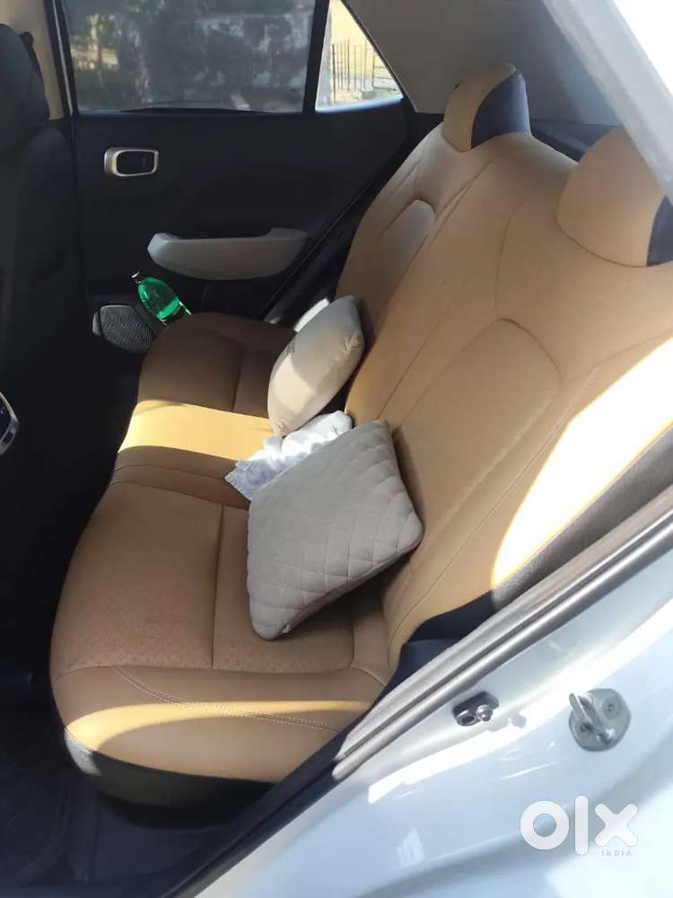 Hyundai Venue 2022 Diesel Well Maintained