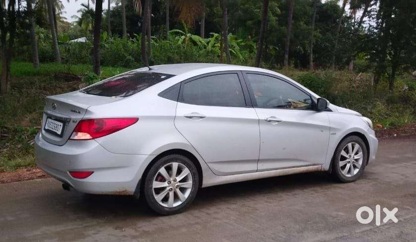 Hyundai Verna Fluidic 1.6 Crdi Sx, 2012, Diesel