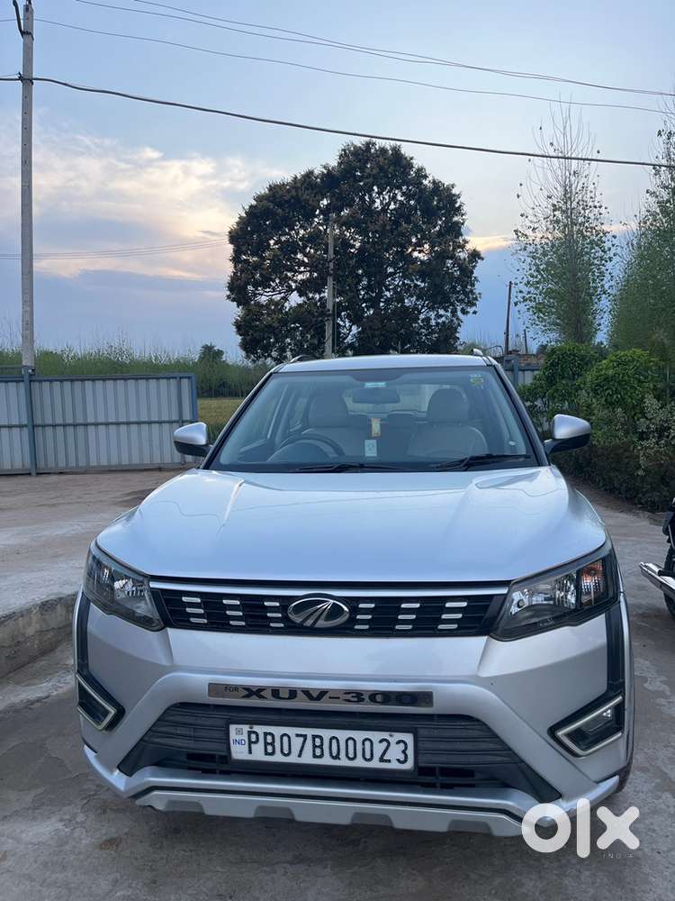 Mahindra Xuv300 2020 Diesel Good Condition