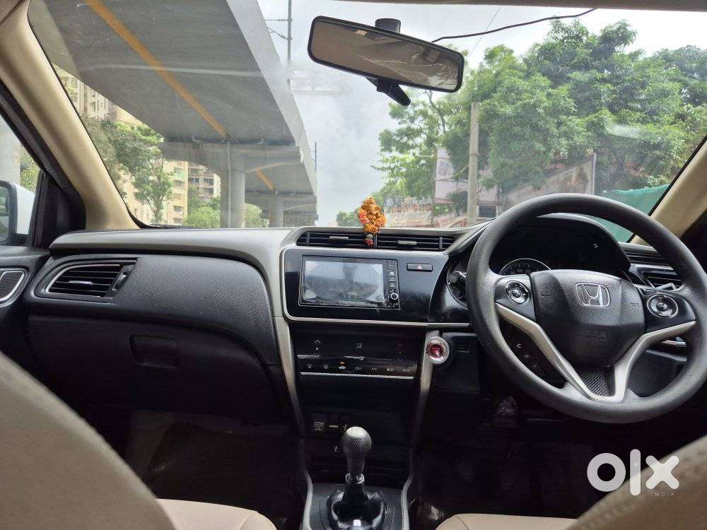 Honda City I-vtec V, 2018, Petrol