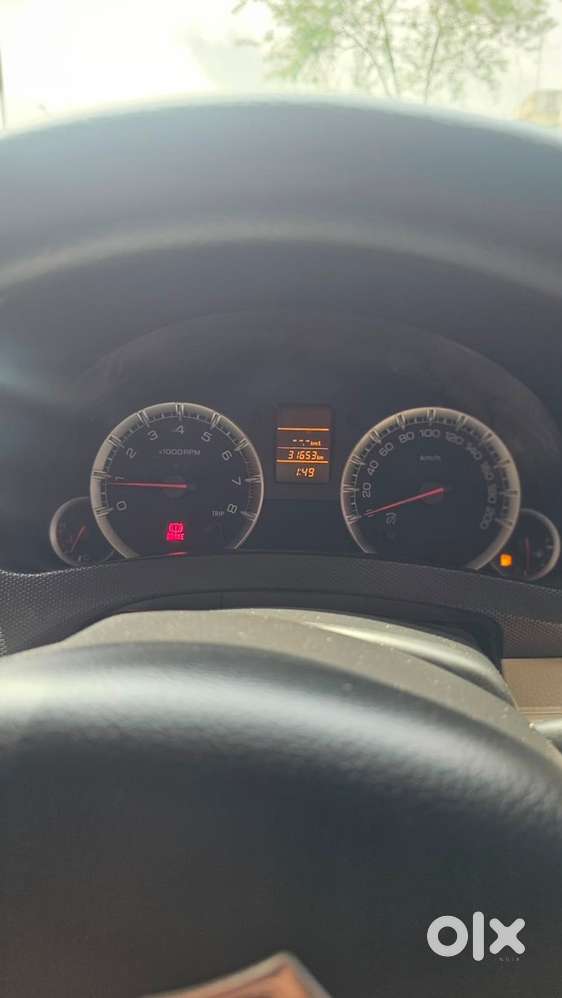 Maruti Suzuki Dzire 2013 Petrol 31000 Km Driven