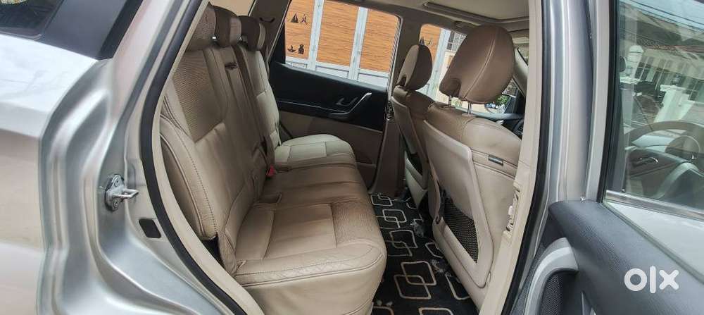 Mahindra Xuv500 At W10 Awd, 2016, Diesel