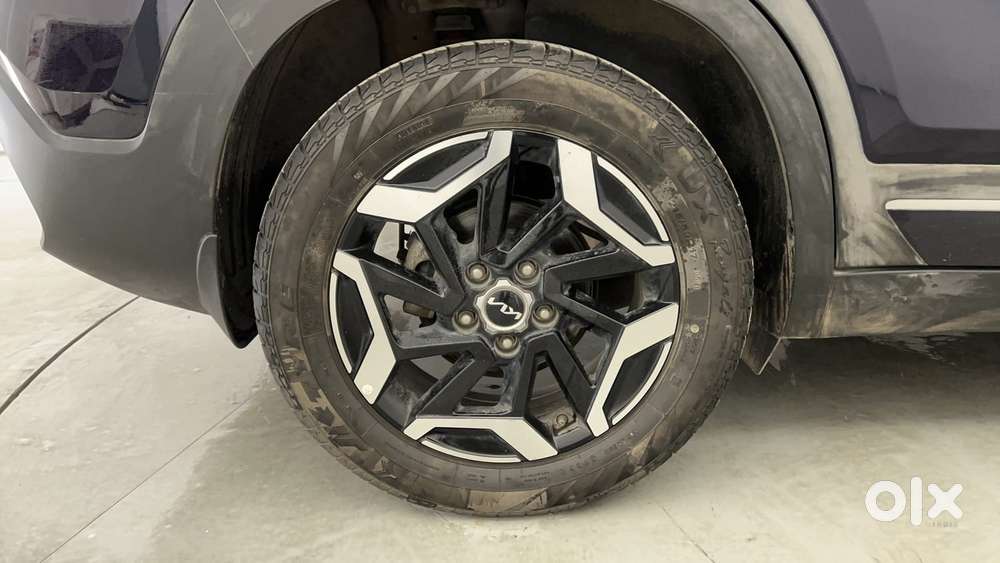 Kia Seltos 1.5 Htx+ Petrol At, 2023, Petrol