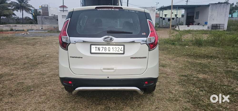Mahindra Marazzo