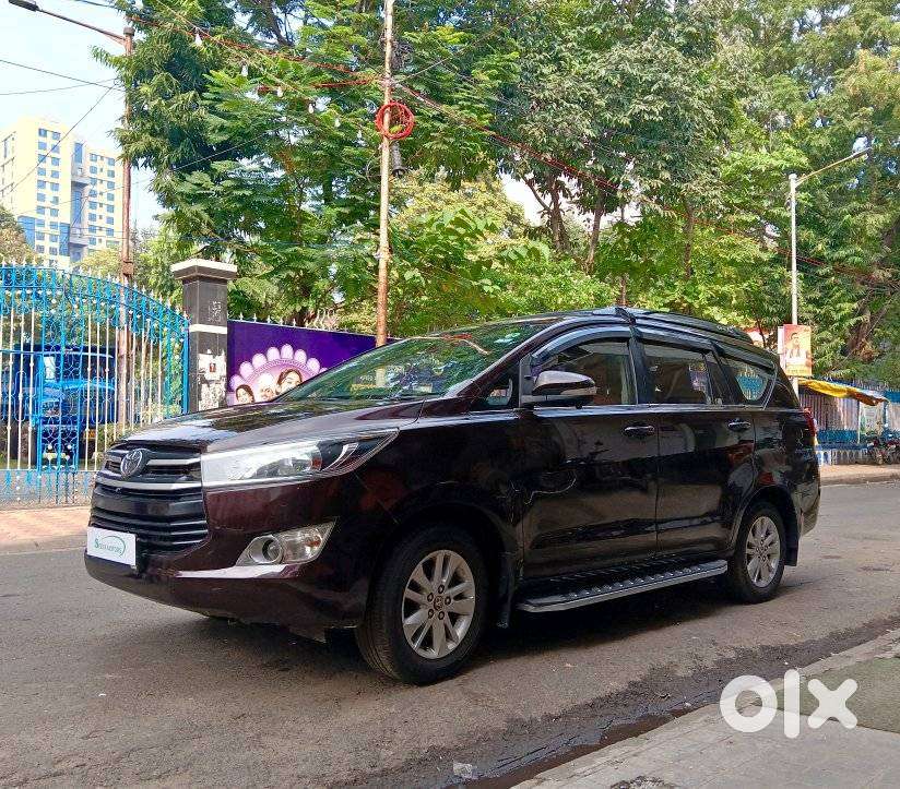 Toyota Innova Crysta 2.4 G Mt 8s, 2019, Diesel