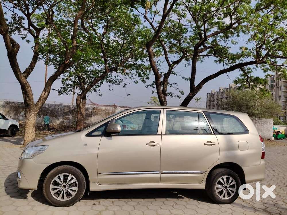 Toyota Innova 2004 Diesel Well Maintained