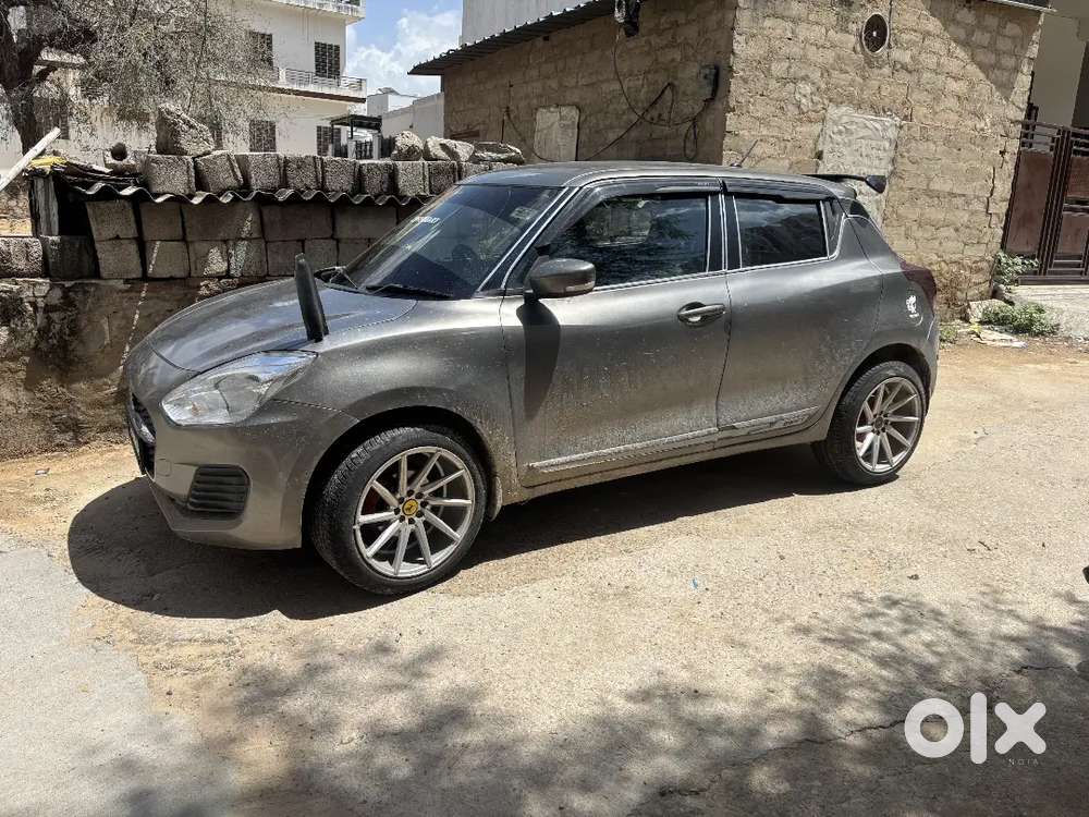 Maruti Suzuki Swift 2022 Petrol Automatic