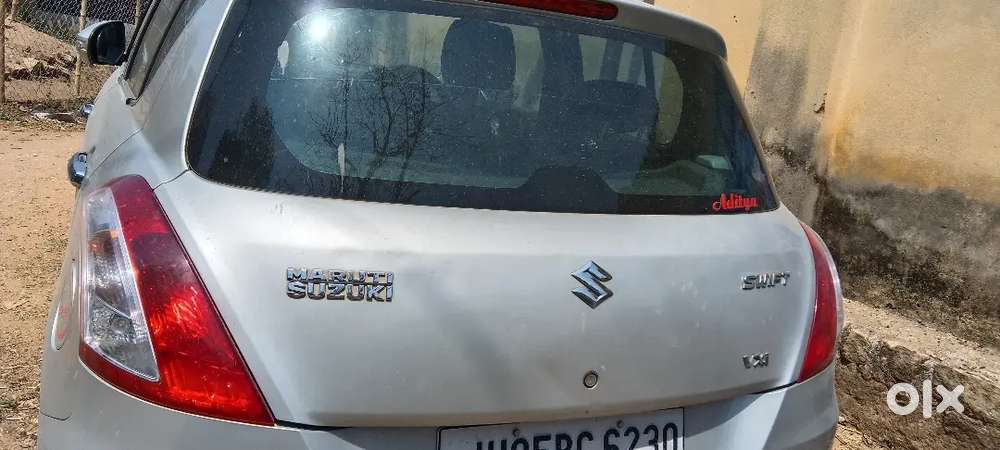 Maruti Suzuki Swift 2015 Petrol 85865 Km Driven