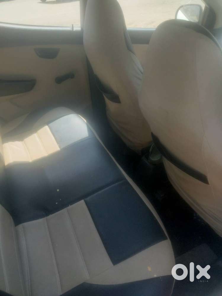 Eon 2016  Model Hai Saara Kaam Ok Hai Engine Ok Hai Ac Ka Compelete