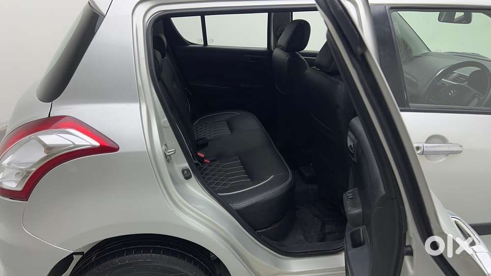 Maruti Suzuki Swift 1.2 Lxi (o), 2017, Petrol