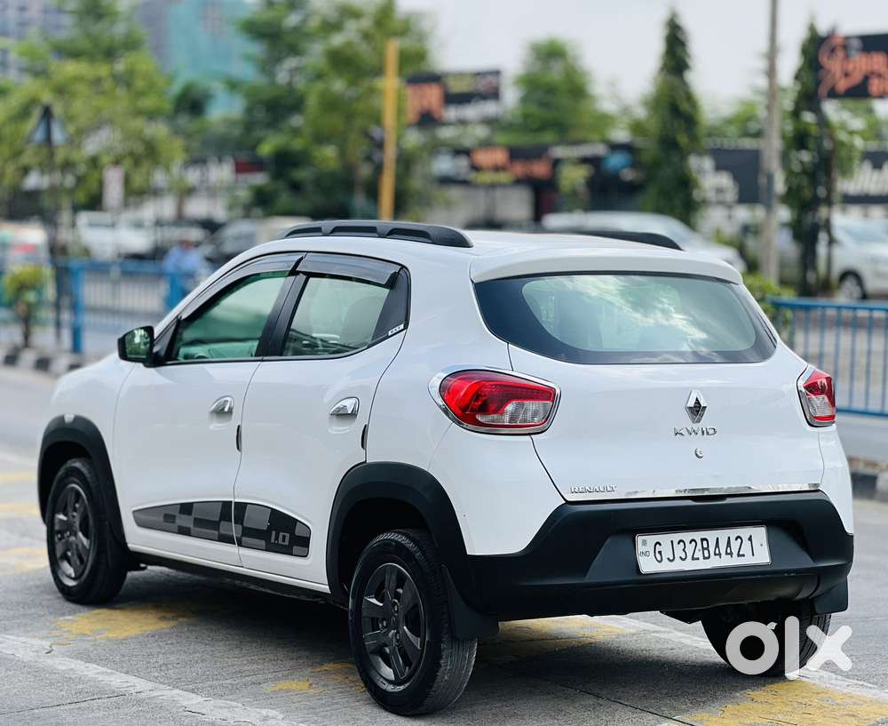 Renault Kwid 1.0 Rxt 02 Anniversary Edition, 2018, Petrol