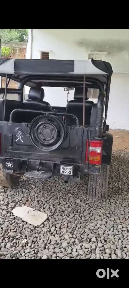 Mahindra Jeep Commander 650 2000