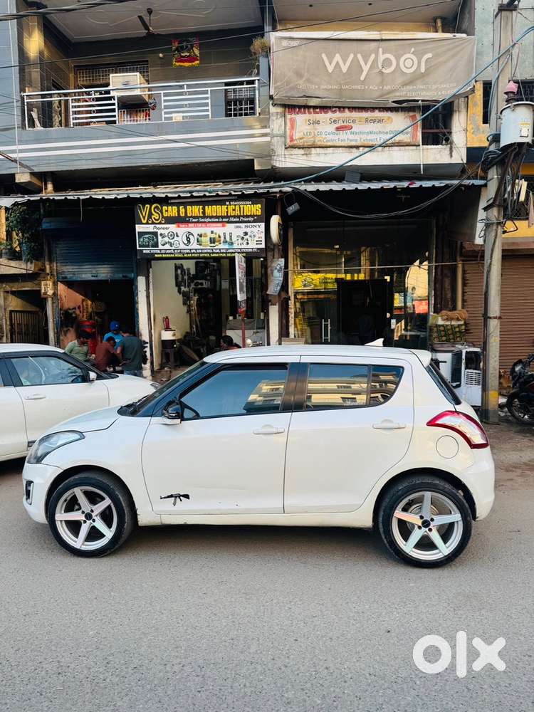 Maruti Suzuki Swift 2015