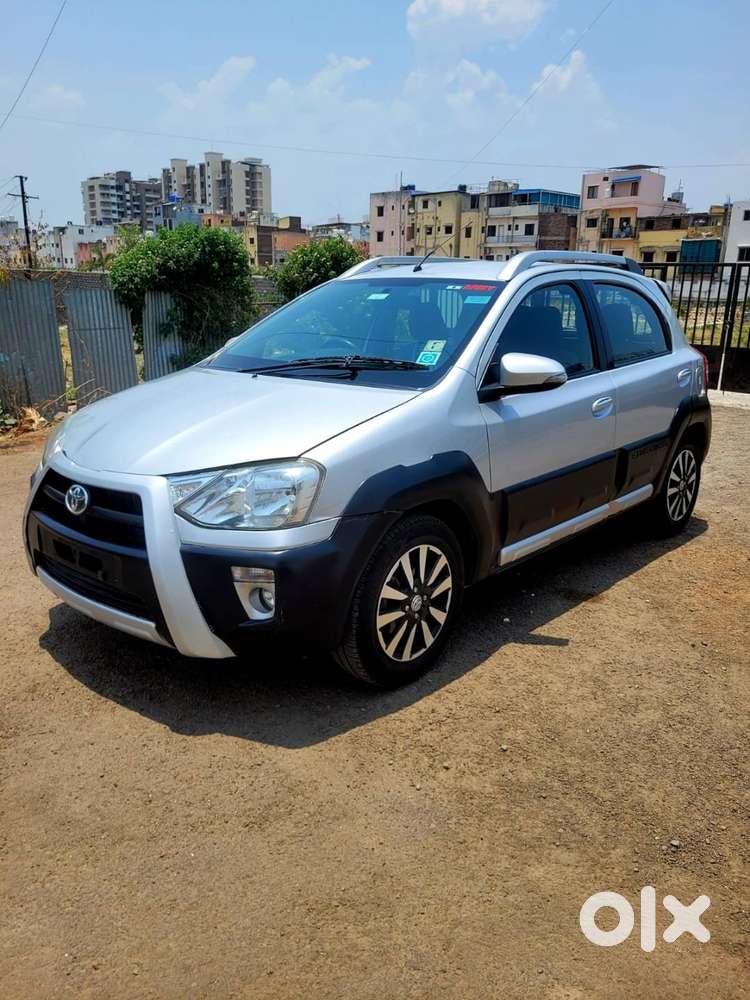 2014 Toyota Etios Cross 1.5 V Petrol Manual 78,000 Km  2nd Owner