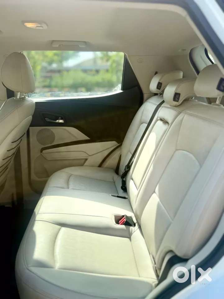 Mahindra Xuv400 Ev El Fast Charger, 2024, Electric