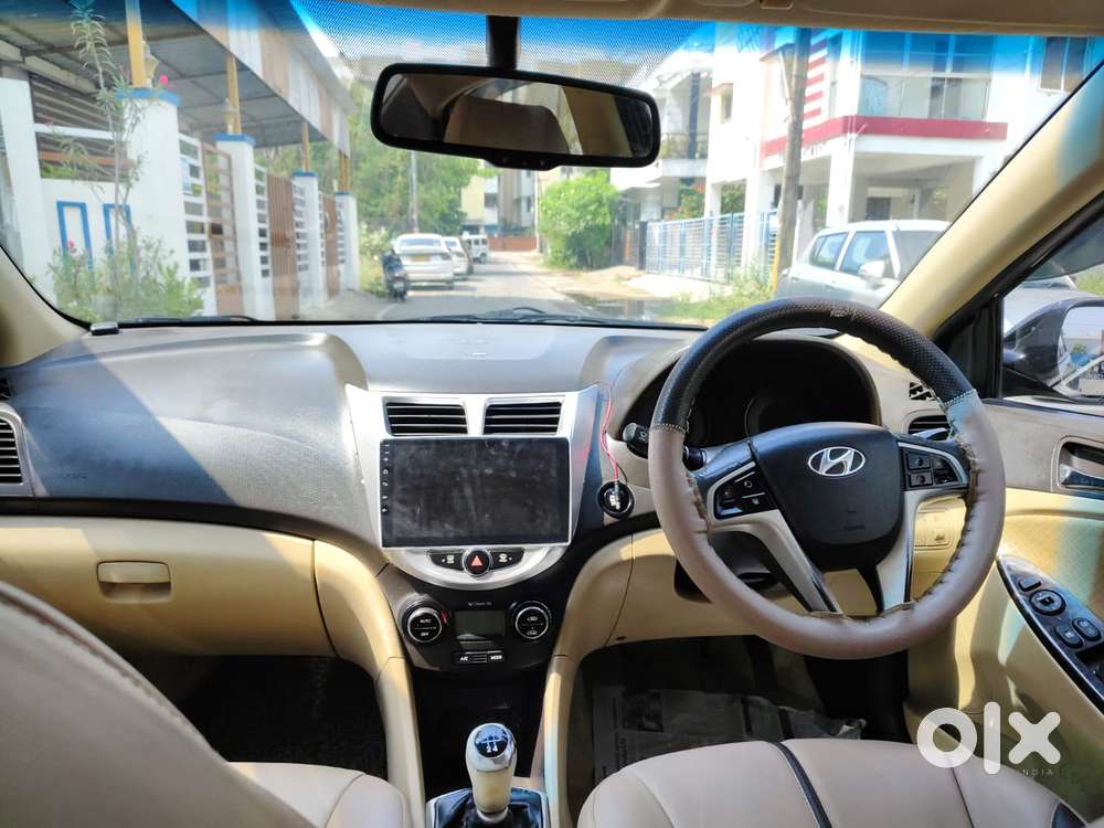 Hyundai Verna Vtvt 1.6 Sx, 2011, Petrol