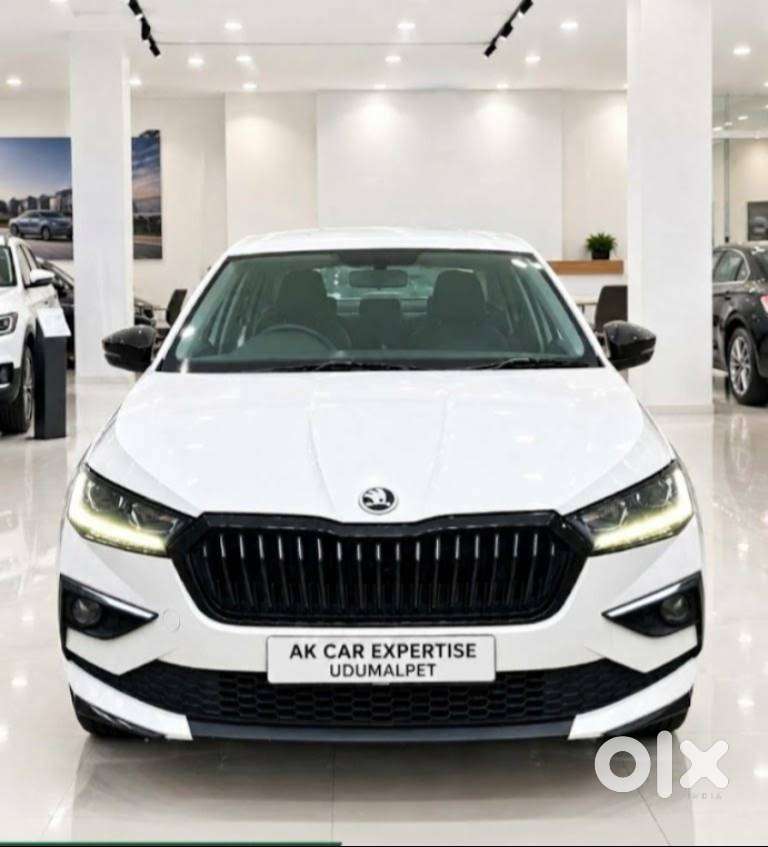 Skoda Slavia Petrol 2024