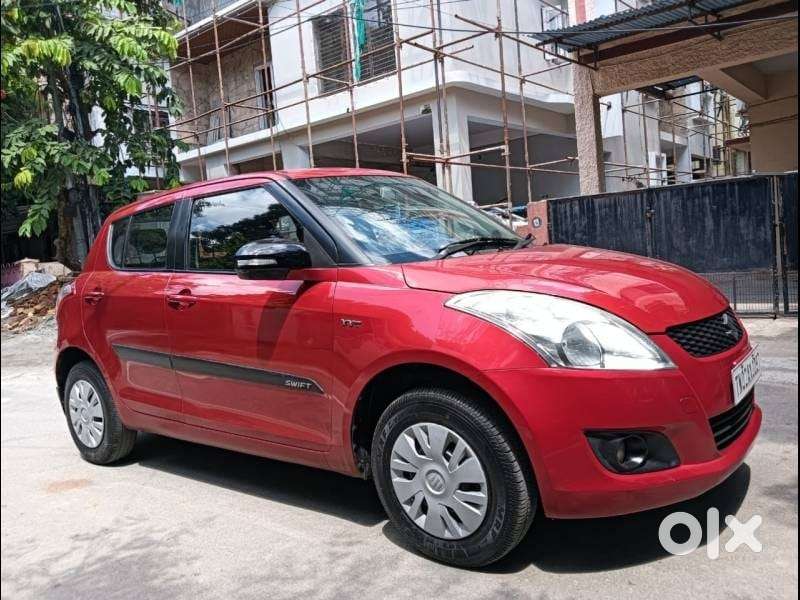 Maruti Suzuki Swift Vxi + Manual, 2013, Petrol
