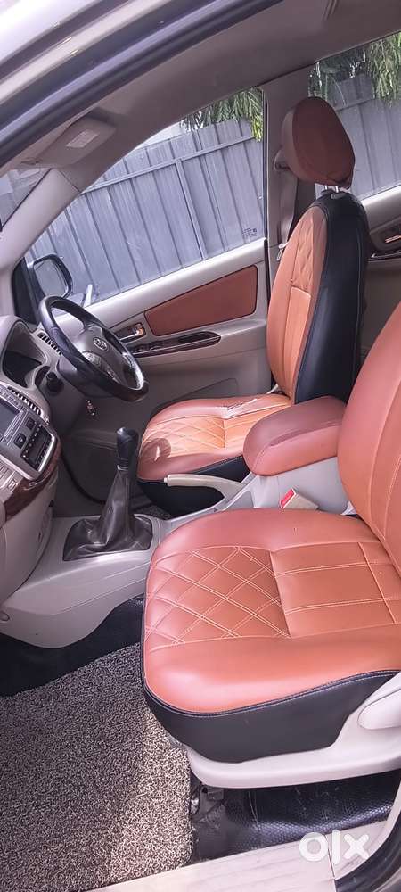Toyota Innova 2.5 V 7 Str, 2012, Diesel