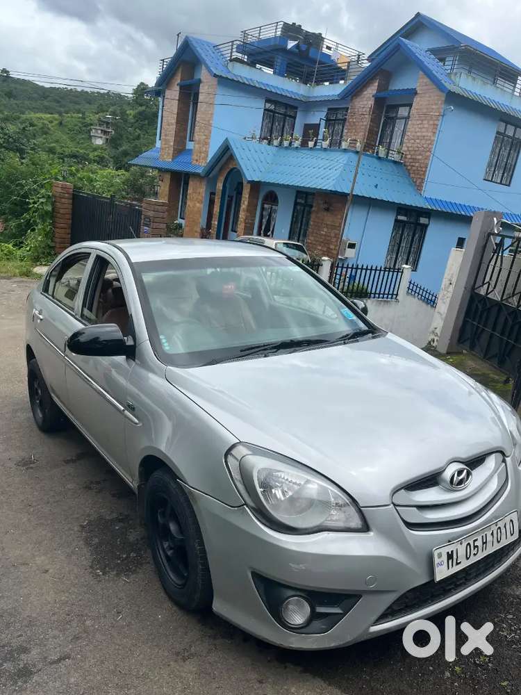 Hyundai Verna Crdi Sx 2010