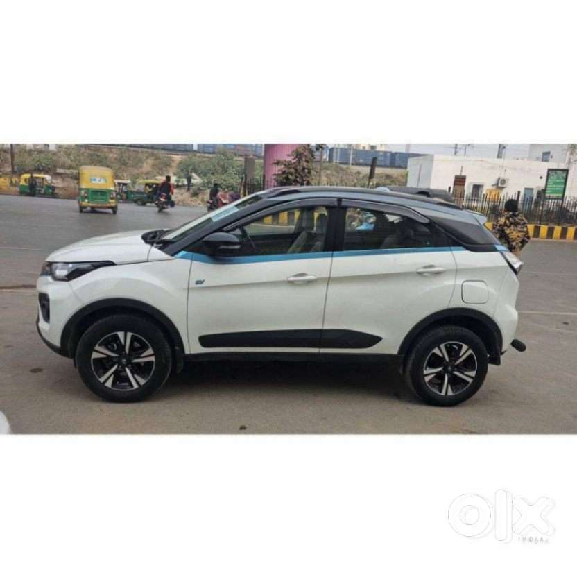 Tata Nexon Ev Max 3.3 Kw Xz Plus Lux, 2023, Electric