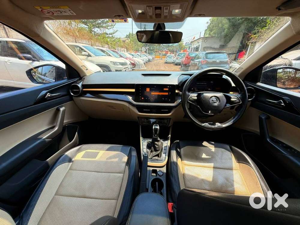 Skoda Slavia 1.0 Tsi Style At, 2022, Petrol