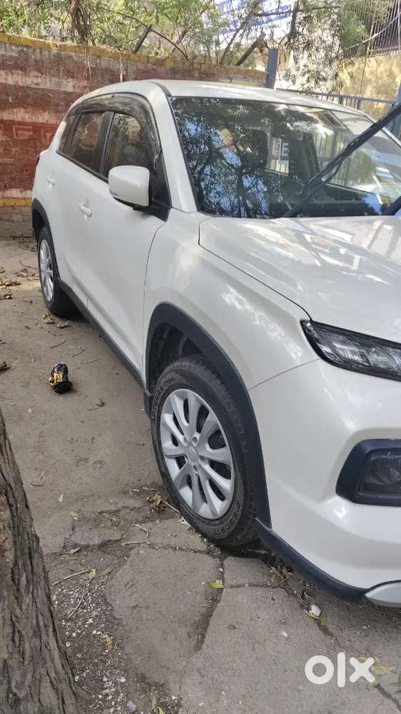 Maruti Suzuki Grand Vitara 2025 Petrol 7900 Km Driven