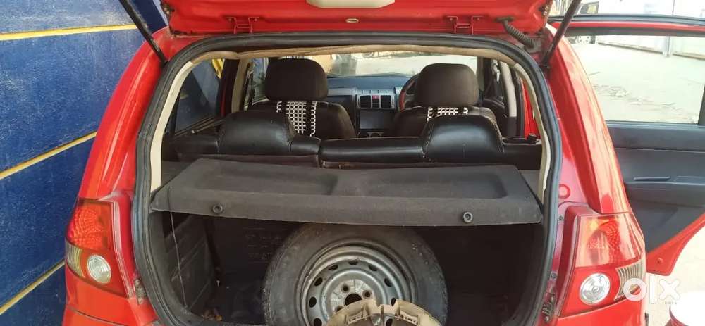 Well Maintained And Running Condition, Leather Seats, 80% Wheels,